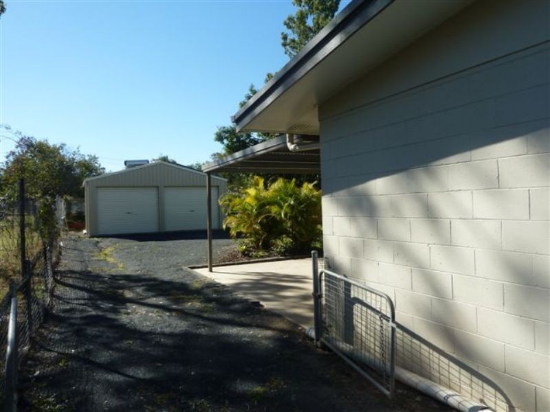 12 Wallace Street, Dysart QLD 4745