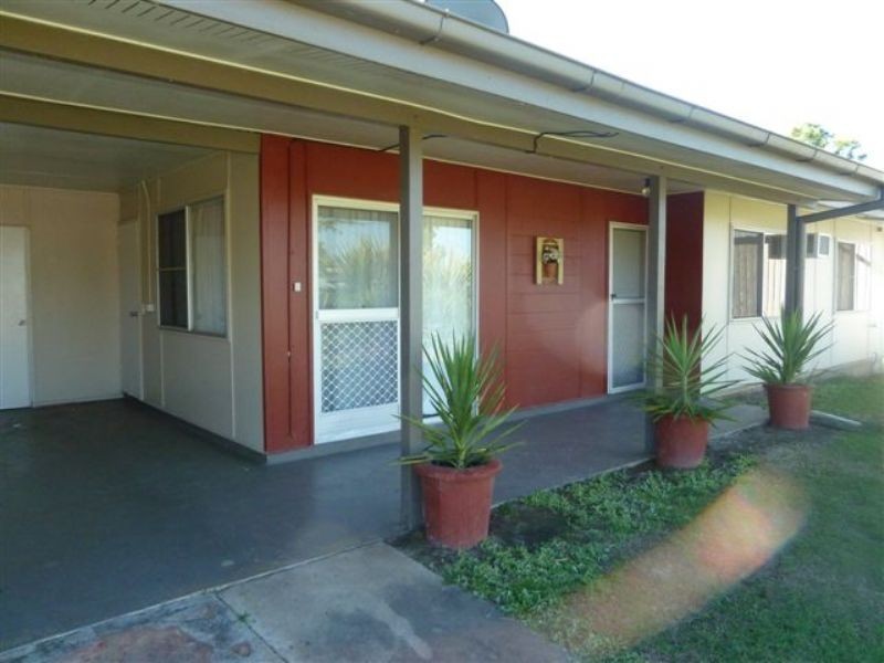 12 Wallace Street, Dysart QLD 4745