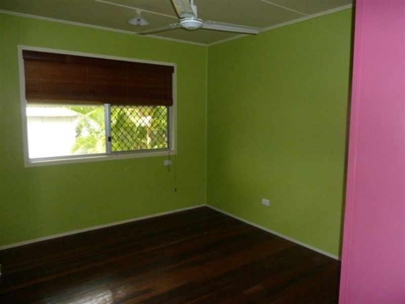 21 SPRING CRESCENT, Dysart QLD 4745