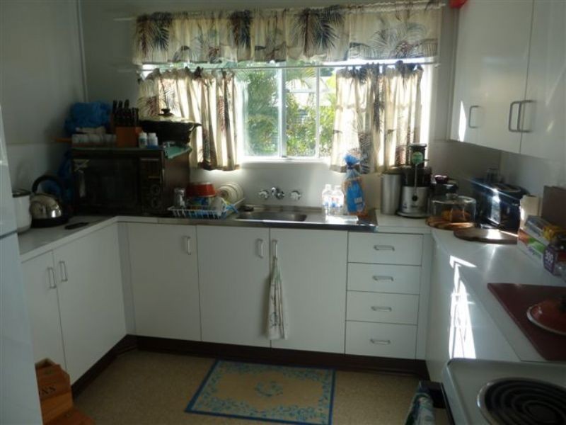 16 Caleb Crescent, Dysart QLD 4745