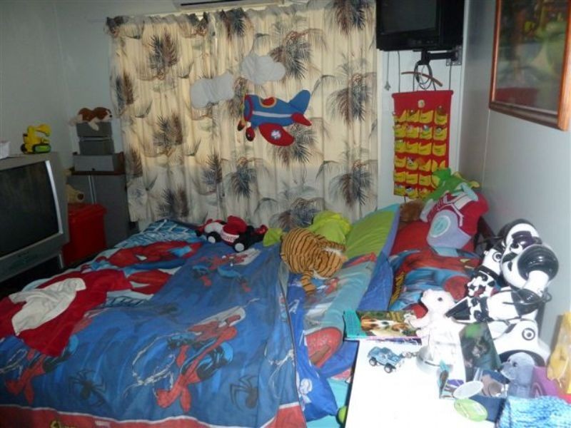 16 Caleb Crescent, Dysart QLD 4745