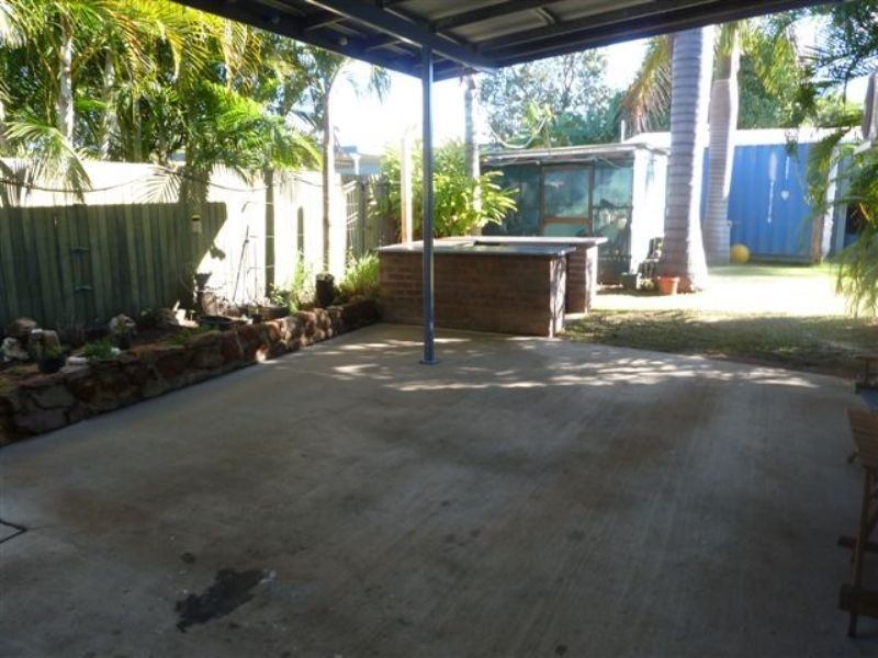 16 Caleb Crescent, Dysart QLD 4745