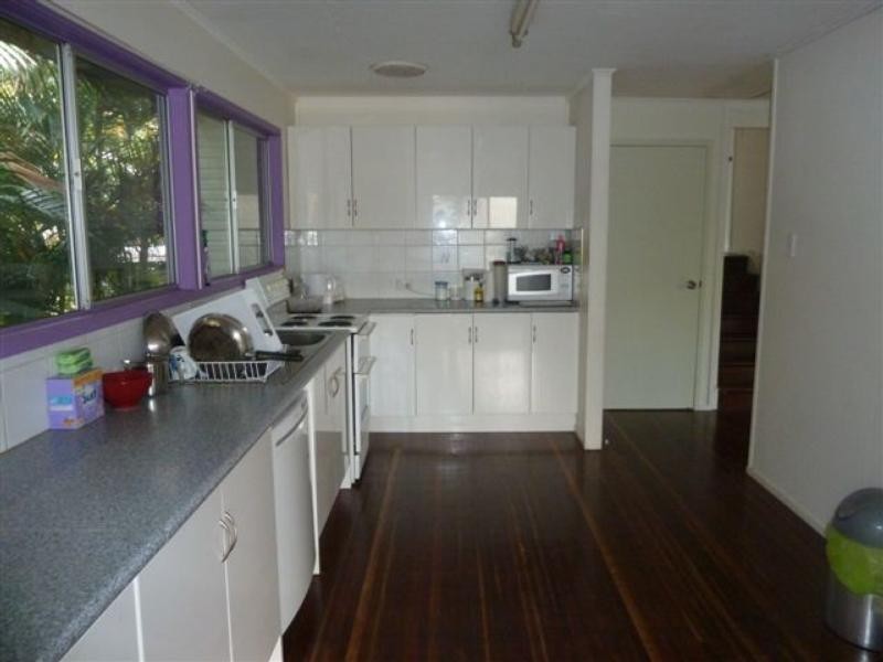 9 Brennan Street, Dysart QLD 4745