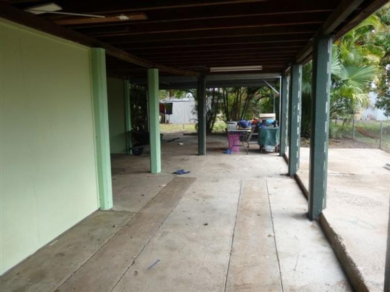 9 Brennan Street, Dysart QLD 4745