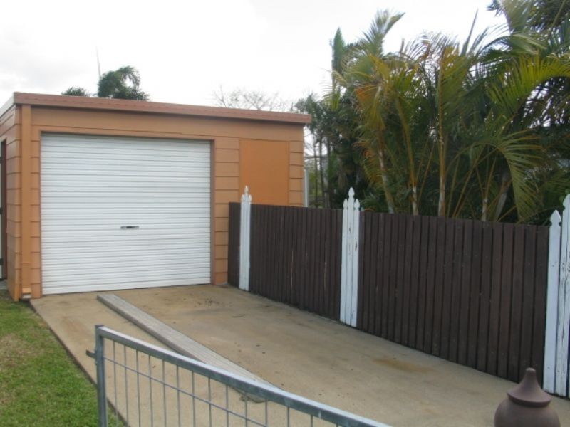 9 Joyce, Mcewens Beach QLD 4740