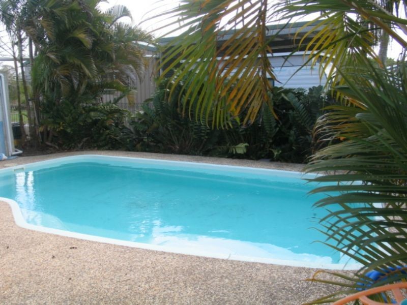 9 Joyce, Mcewens Beach QLD 4740