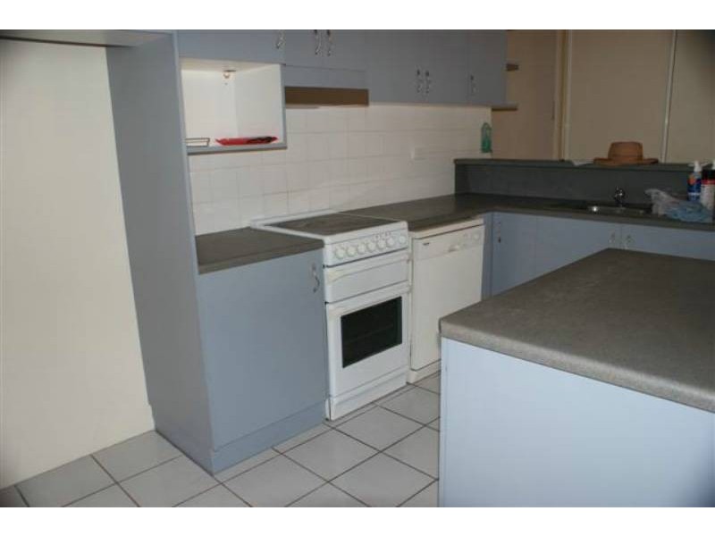 37 Rasmussen Avenue, Salonika Beach QLD 4740