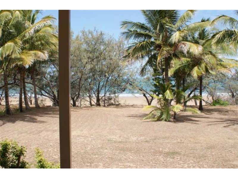 37 Rasmussen Avenue, Salonika Beach QLD 4740