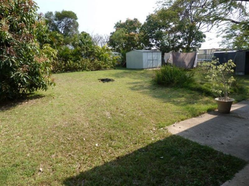 14 McCartney St, Dysart QLD 4745