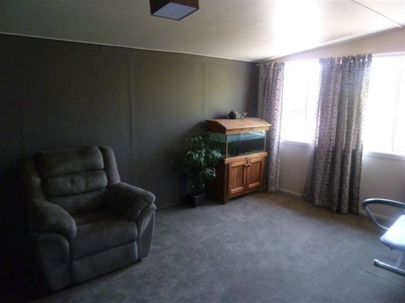 14 McCartney St, Dysart QLD 4745