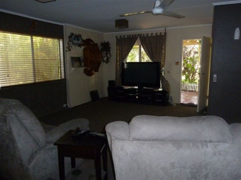 14 McCartney St, Dysart QLD 4745