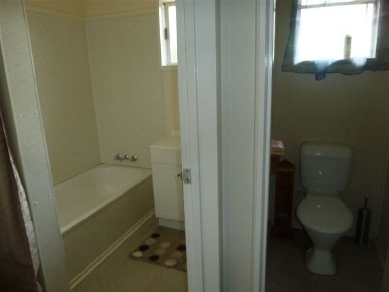 14 McCartney St, Dysart QLD 4745