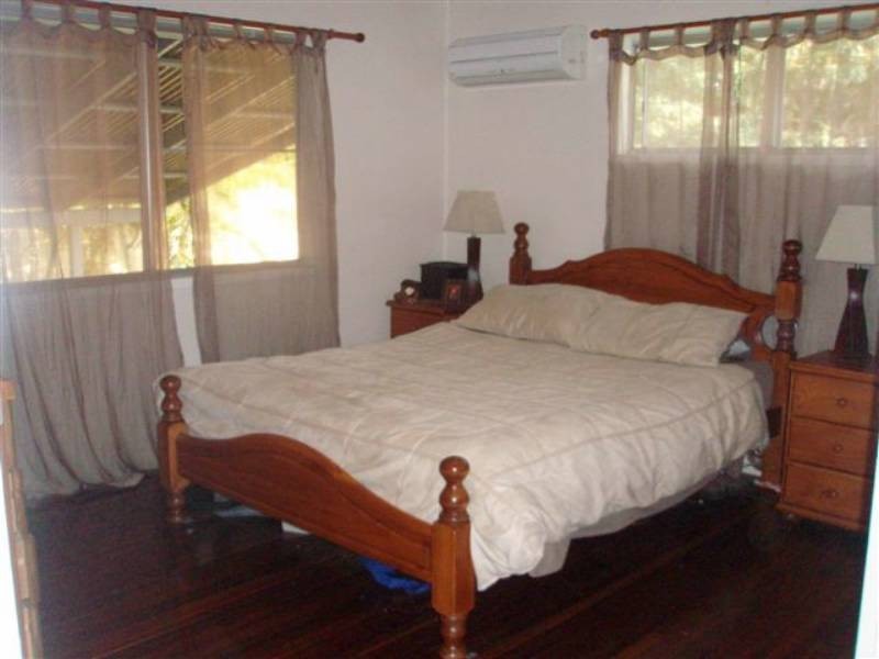 3 Bellarine Crt, Dysart QLD 4745