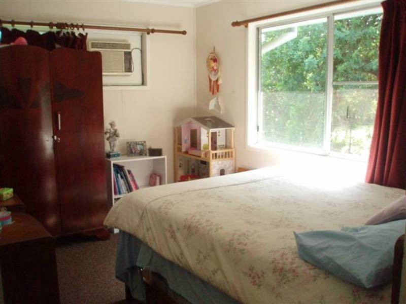 3 Bellarine Crt, Dysart QLD 4745