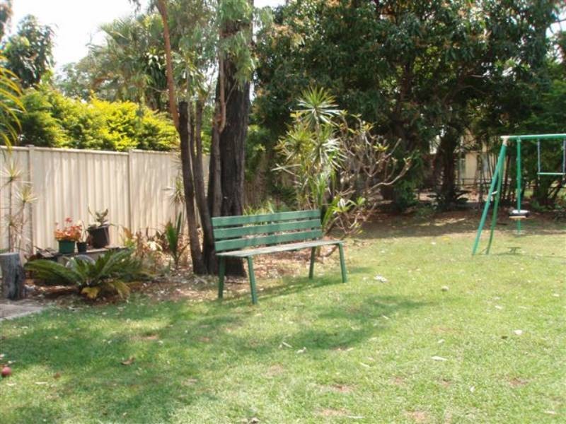 3 Bellarine Crt, Dysart QLD 4745