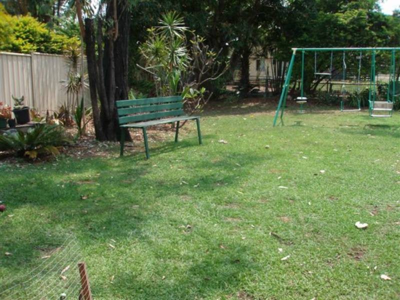 3 Bellarine Crt, Dysart QLD 4745