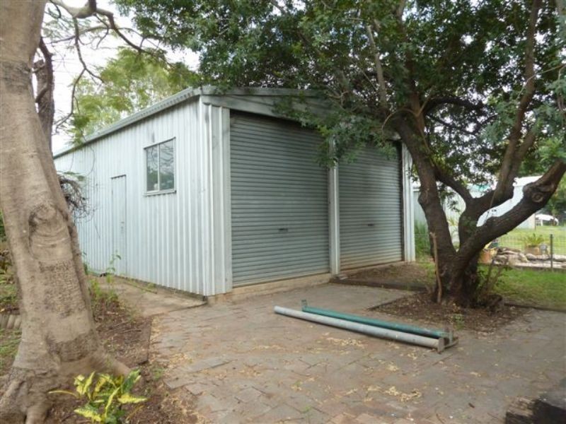 36 Middle Crescent, Dysart QLD 4745
