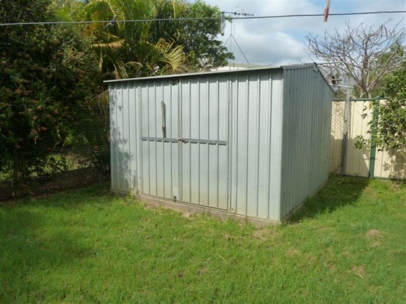 36 Middle Crescent, Dysart QLD 4745
