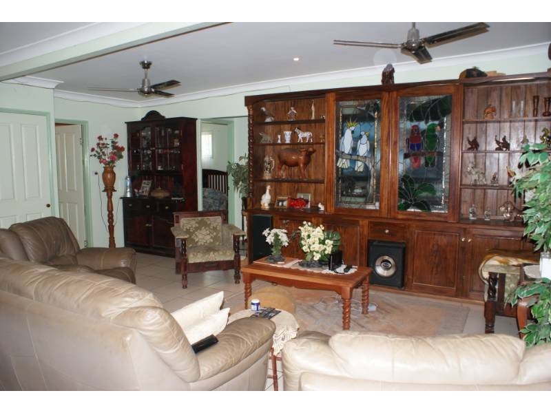 30 Benson Road, Alligator Creek QLD 4740