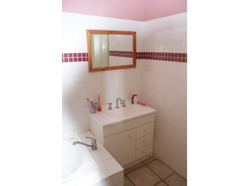 30 Benson Road, Alligator Creek QLD 4740