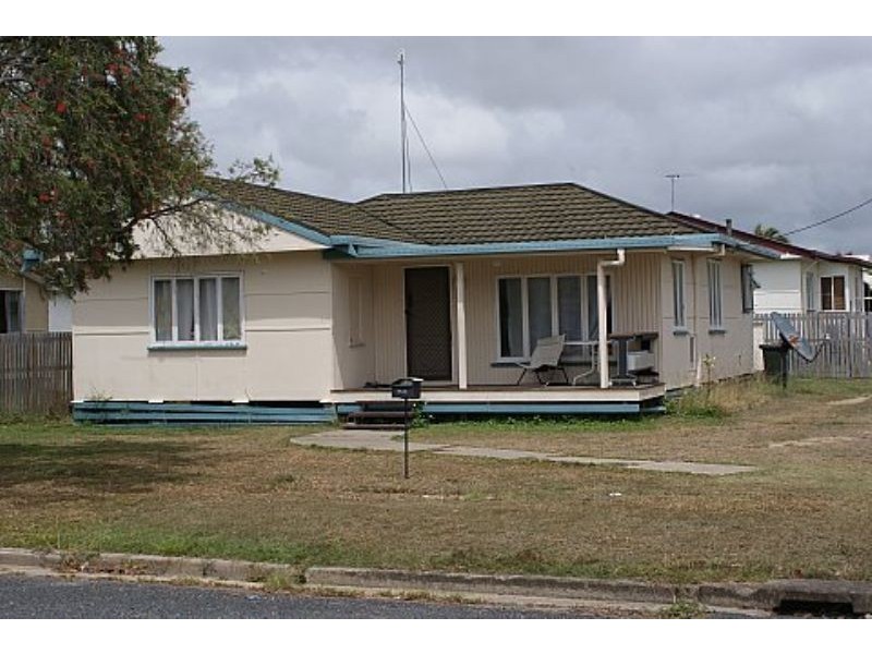 25 Canberra Street, North Mackay QLD 4740