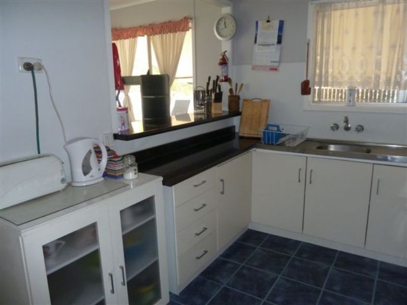 17 PERRY St, Dysart QLD 4745