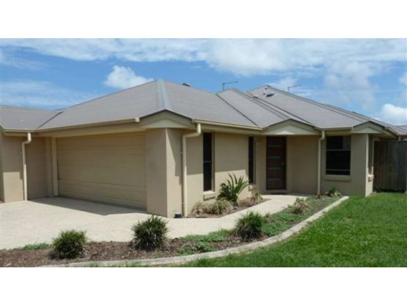 UNIT 2 Narrabeen Street, Blacks Beach, Mackay QLD 4740