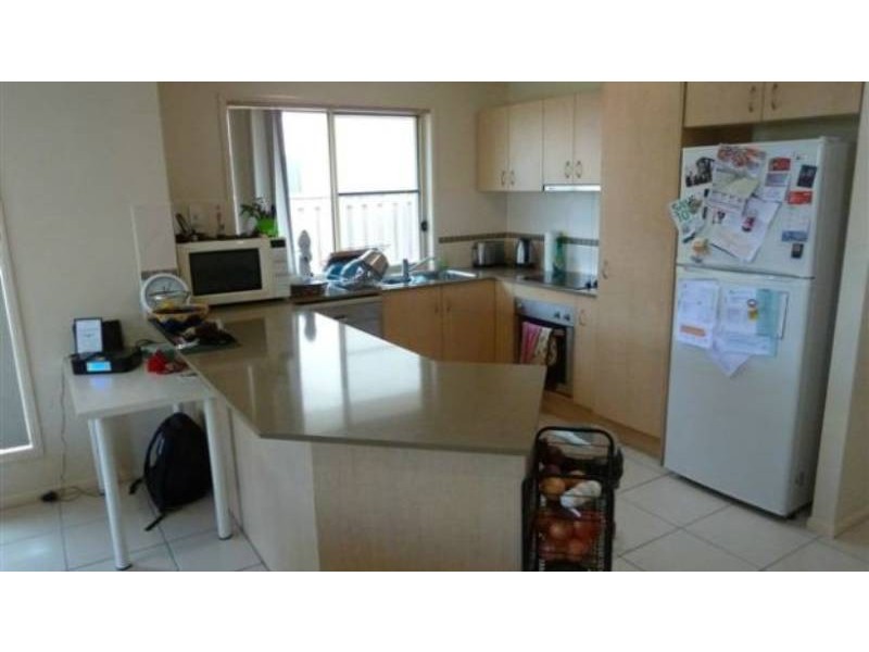 UNIT 2 Narrabeen Street, Blacks Beach, Mackay QLD 4740