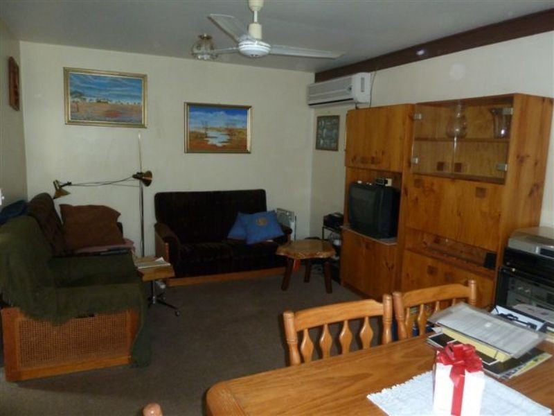 9 McCARTNEY STREET, Dysart QLD 4745