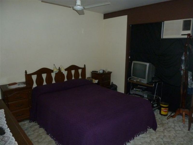 9 McCARTNEY STREET, Dysart QLD 4745