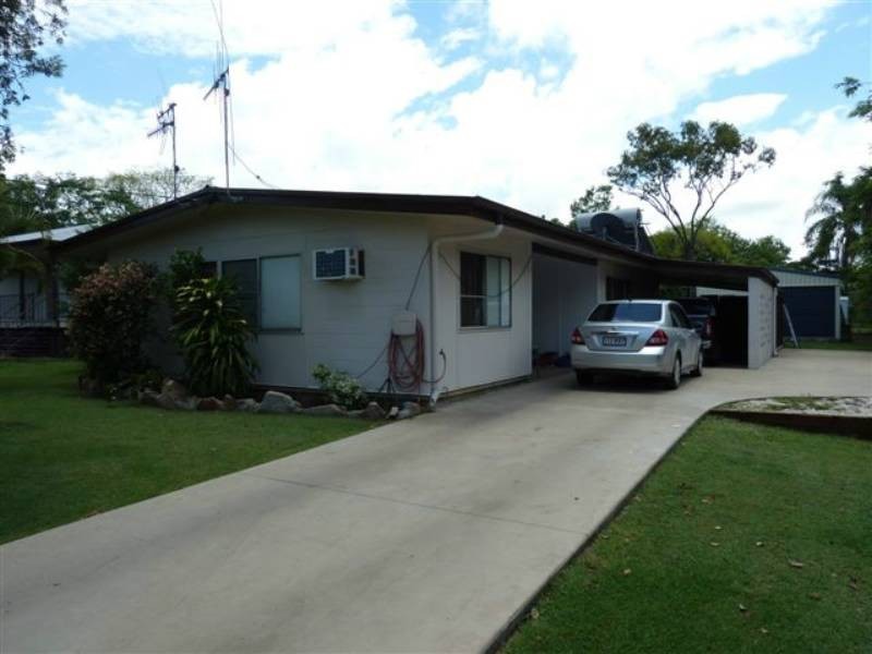 4 Connors, Dysart QLD 4745