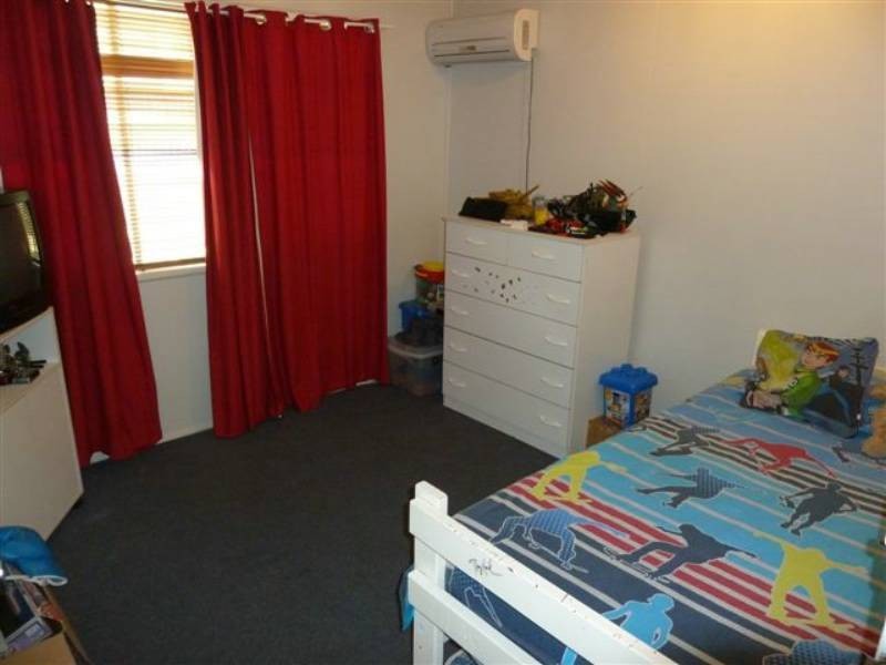 4 Connors, Dysart QLD 4745
