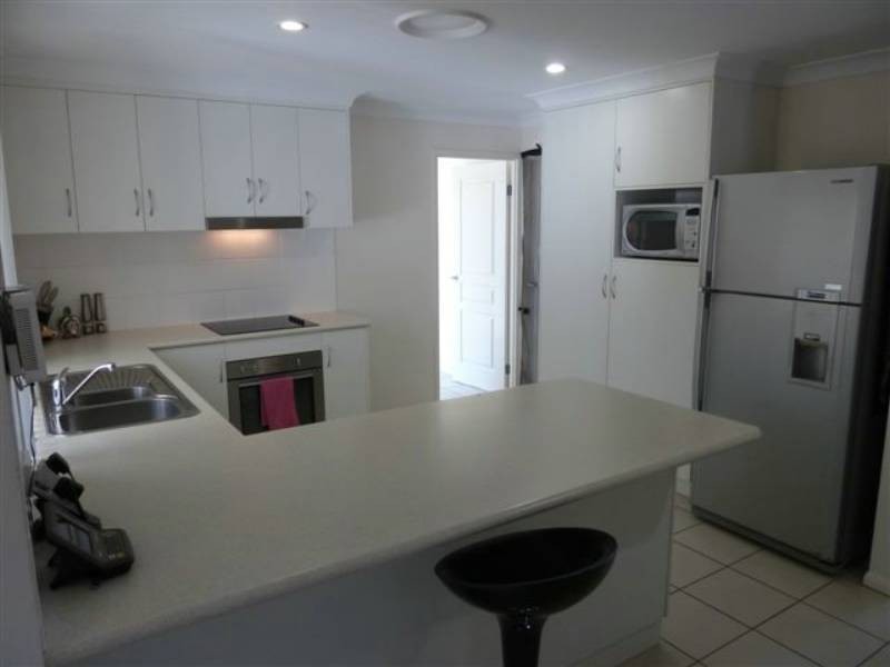 53 Hannay St, Moranbah QLD 4744