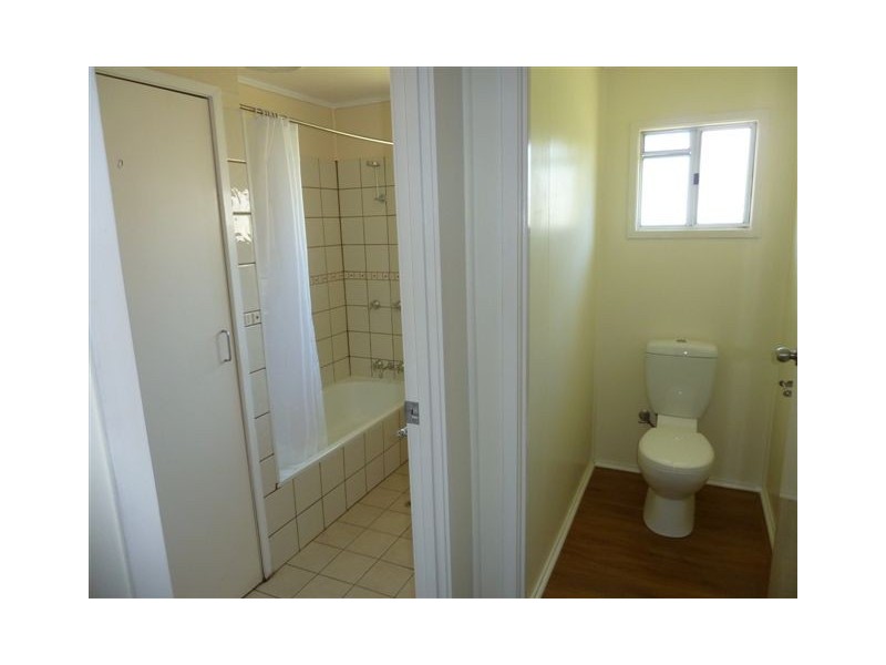 14 Scott St, Dysart QLD 4745