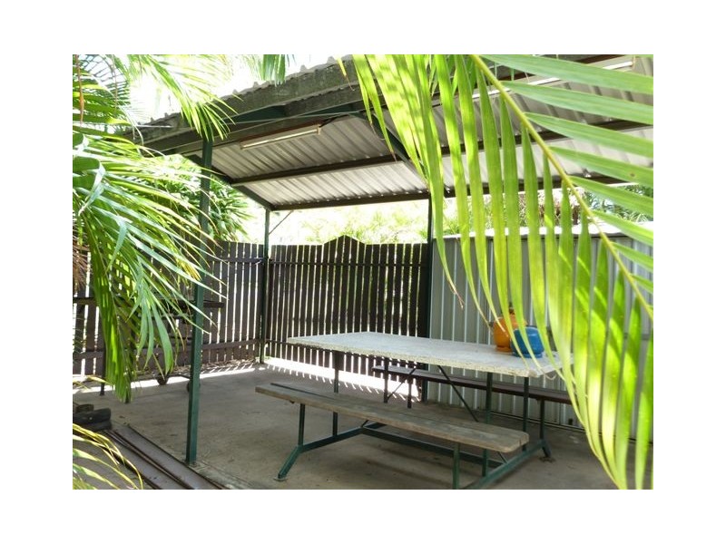 20 YEATES CRESCENT, Dysart QLD 4745