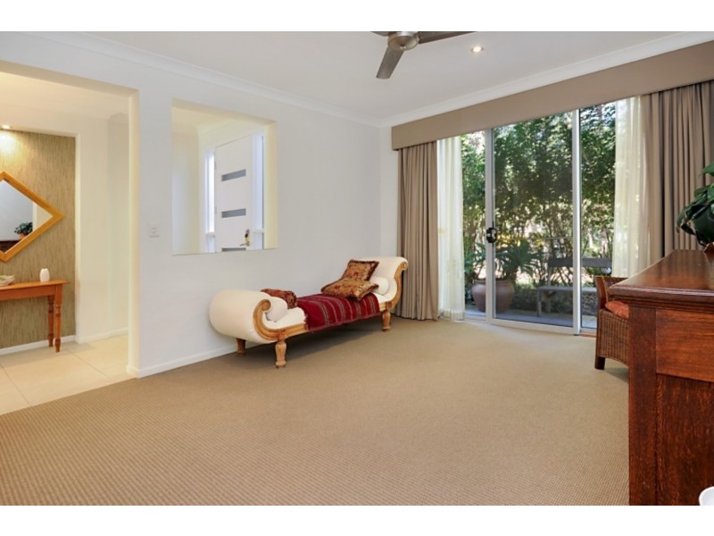 9 Cyan Place, Redland Bay QLD 4165