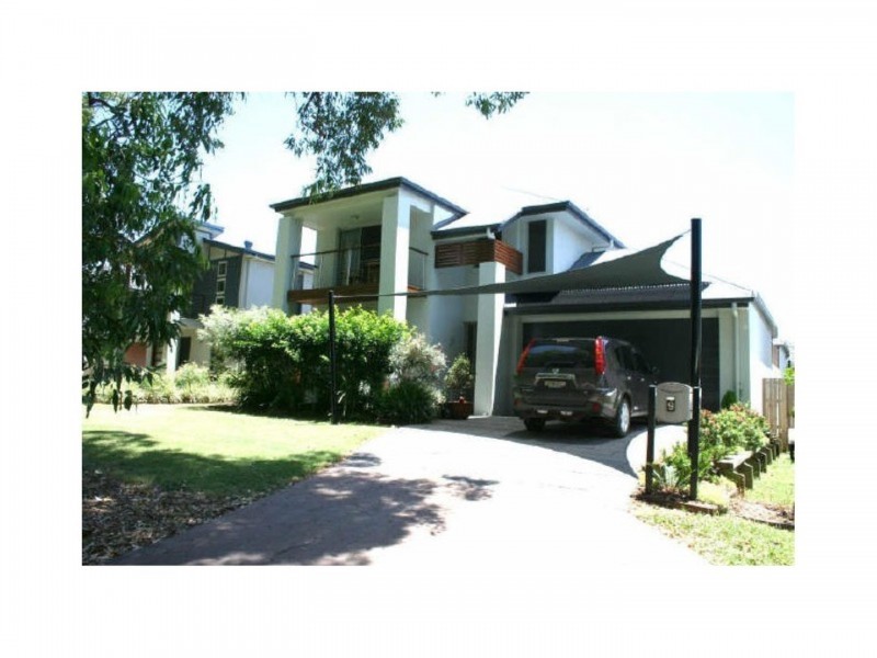 9 Cyan Place, Redland Bay QLD 4165 Floorplan