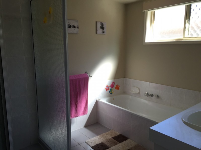 25 Fryar Street, Victoria Point QLD 4165