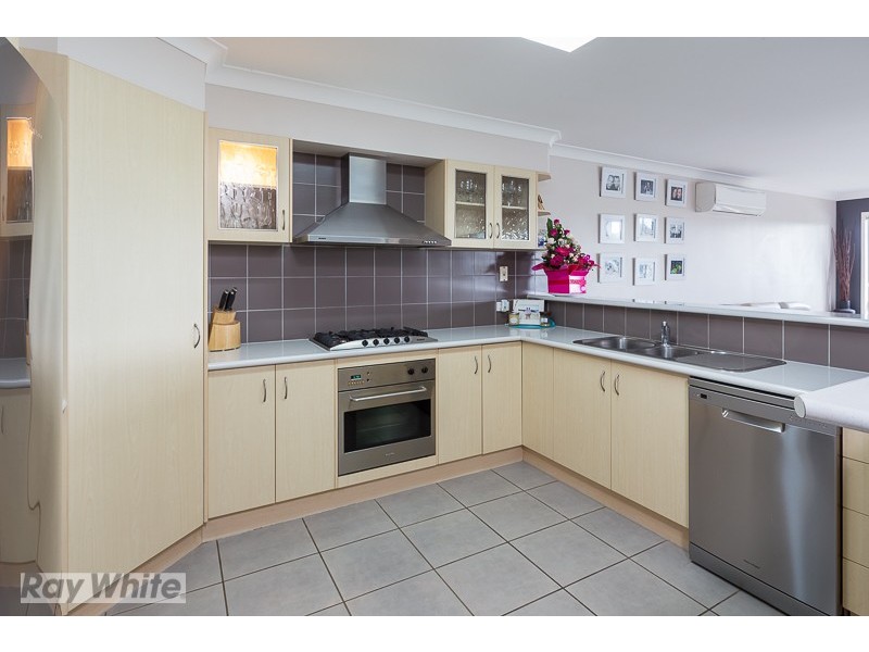 37 Bedarra Street, Redland Bay QLD 4165