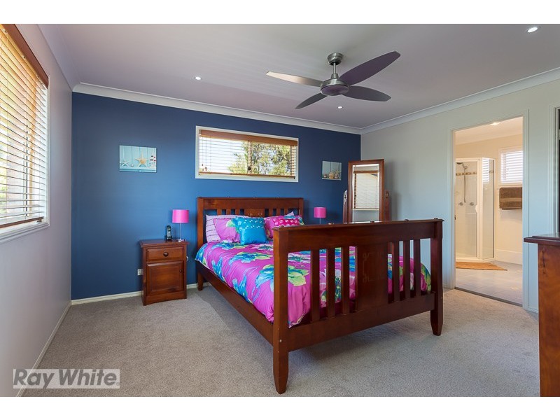 11 Bayswater Drive, Victoria Point QLD 4165