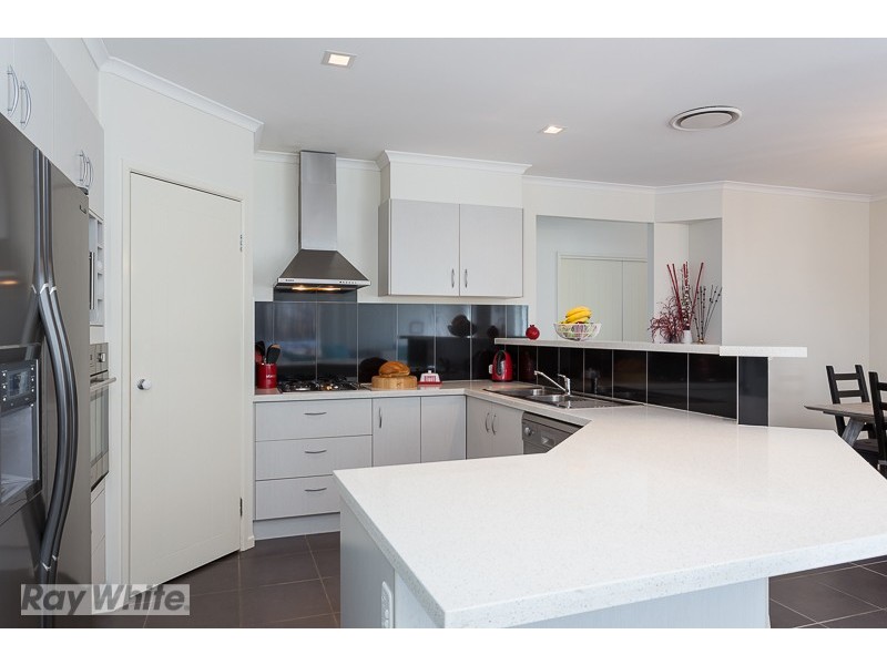 30 Tolga Road, Bonogin QLD 4213