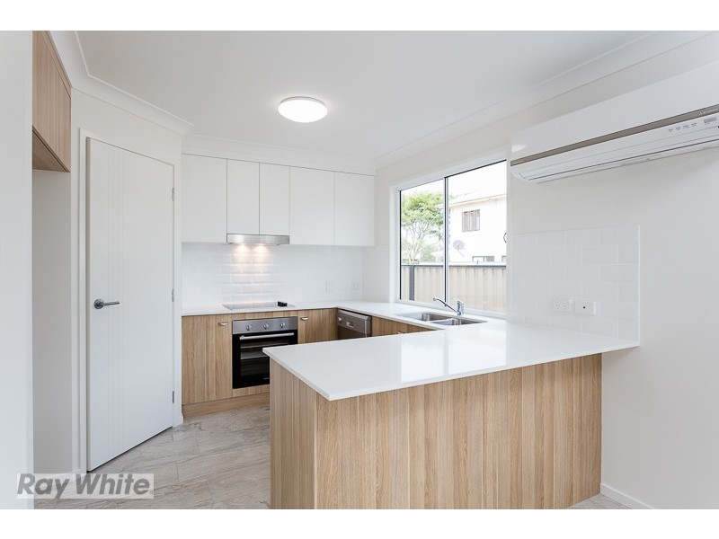 11 and 11A Chestnut Crescent, Victoria Point QLD 4165