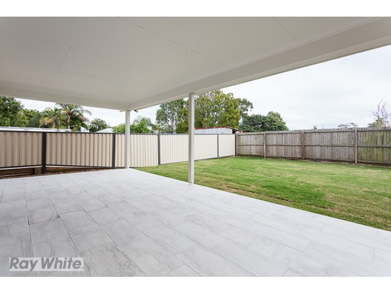 11 and 11A Chestnut Crescent, Victoria Point QLD 4165