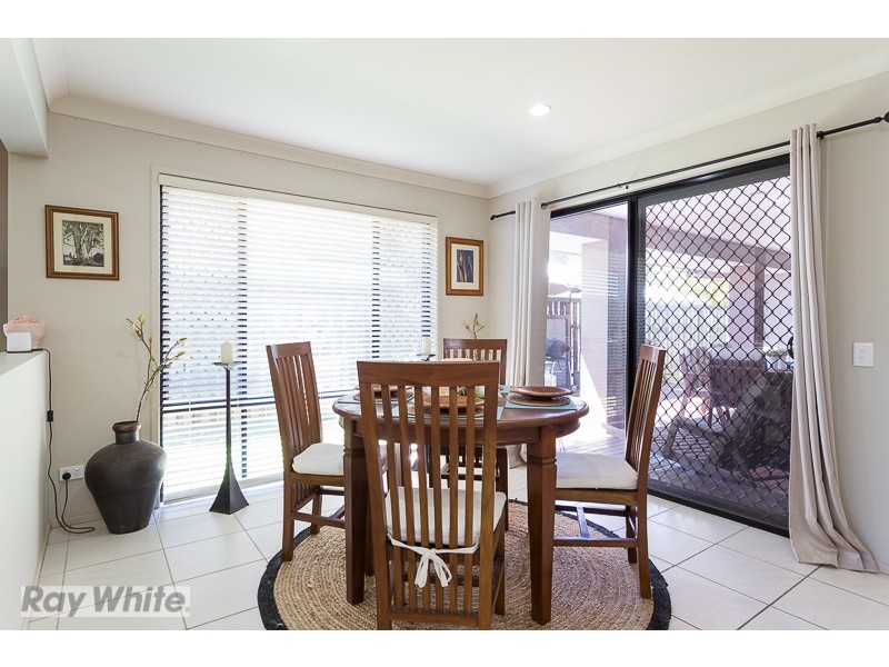 59 Azure Avenue, Redland Bay QLD 4165