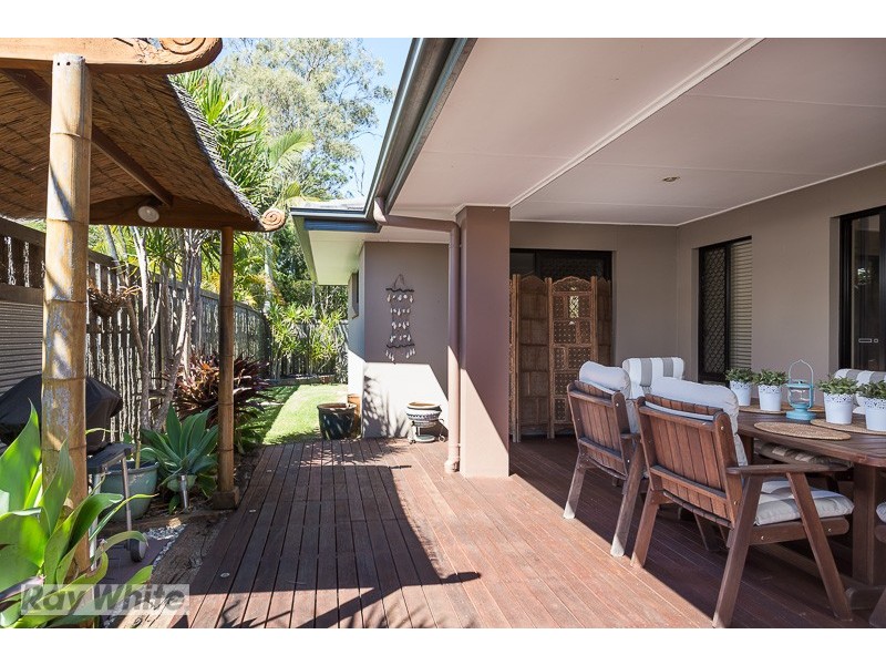 59 Azure Avenue, Redland Bay QLD 4165