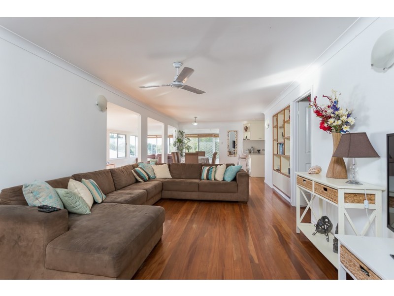 27 Wilkie Street, Redland Bay QLD 4165