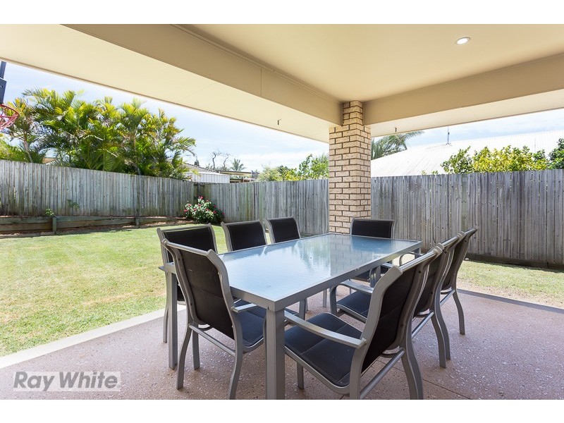 29 Sunningdale Drive, Redland Bay QLD 4165