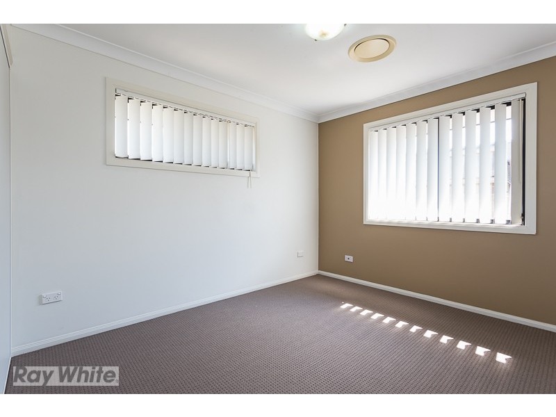 6 Poynter Street, Redland Bay QLD 4165