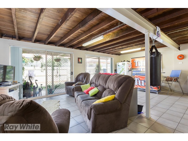 34 Base Street, Victoria Point QLD 4165