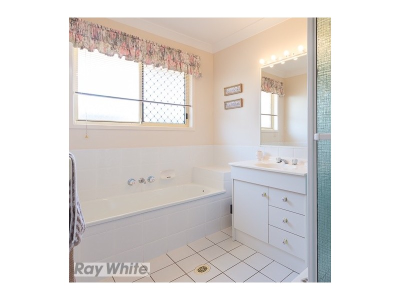 6 Manuela Street, Victoria Point QLD 4165